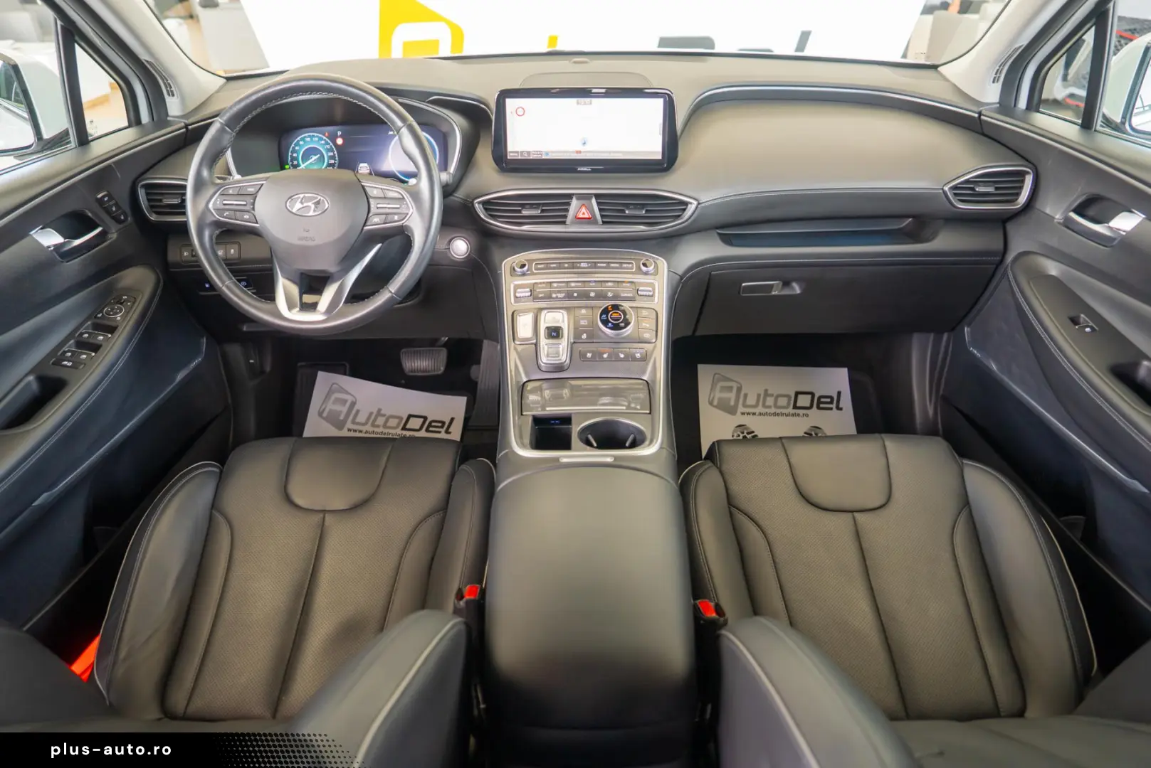 Hyundai Santa Fe 1.6T-GDI Plug-in Hybrid  4WD  Prime