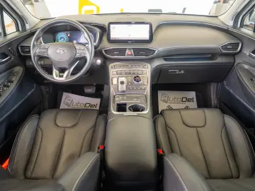 Hyundai Santa Fe 1.6T-GDI Plug-in Hybrid  4WD  Prime