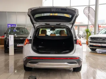 Hyundai Santa Fe 1.6 T-GDI Plug-in Hybrid AWD 