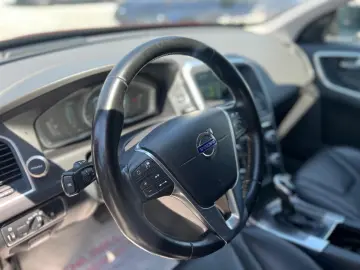 Volvo XC 60 D4 AWD Kinetic
