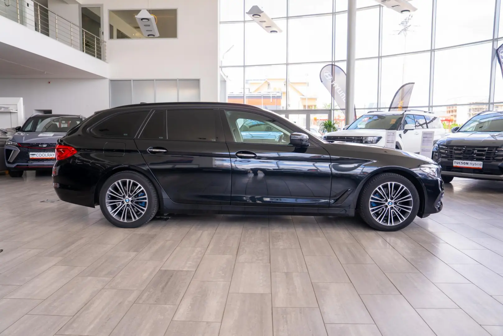 BMW Seria 5 520d Touring Steptronic 