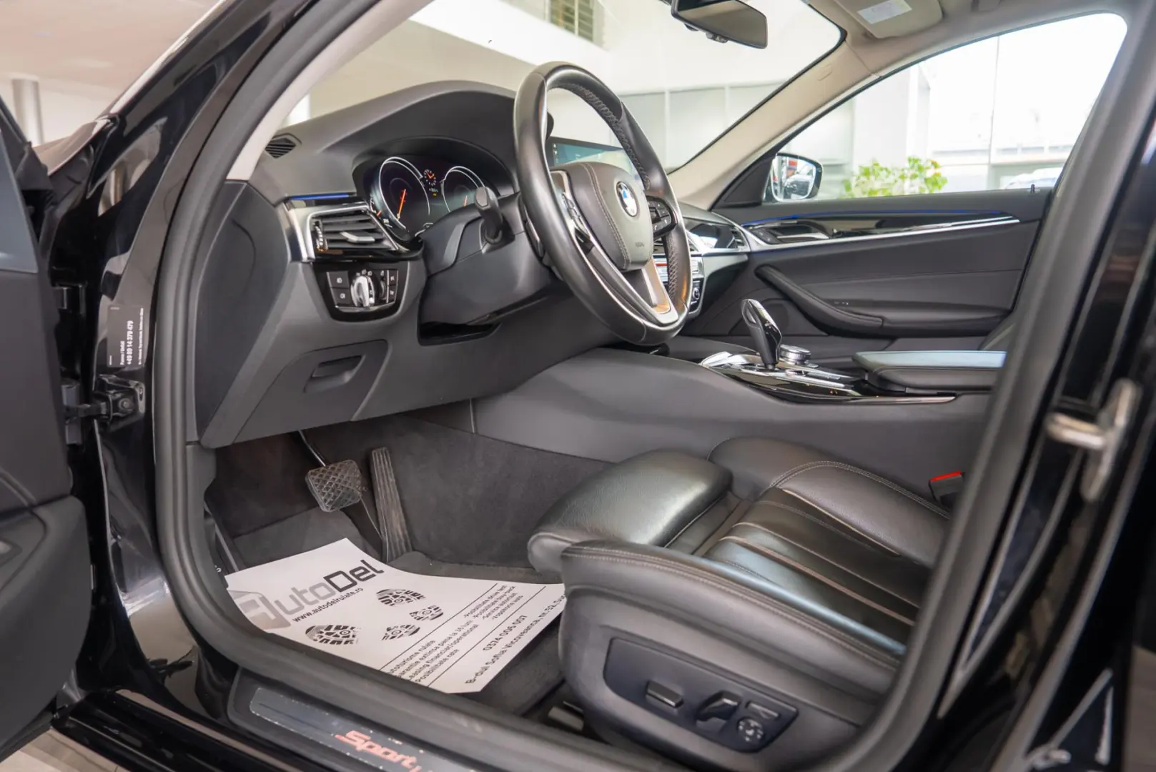 BMW Seria 5 520d Touring Steptronic 