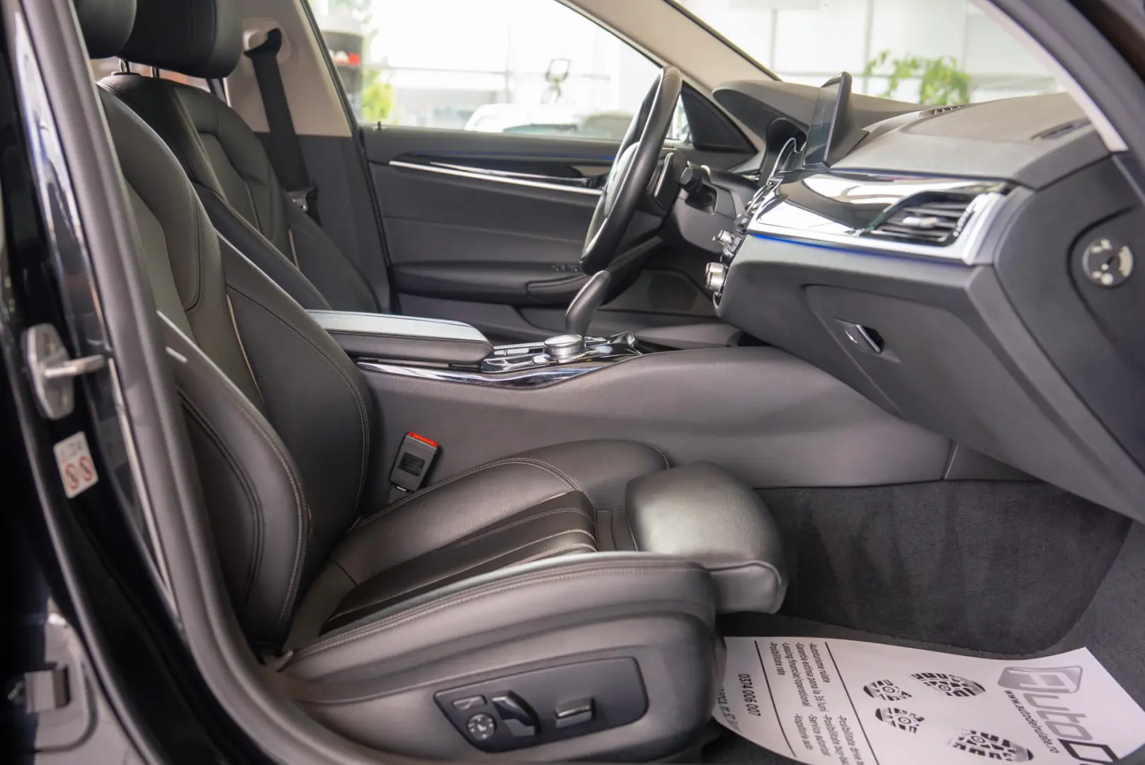BMW Seria 5 520d Touring Steptronic 