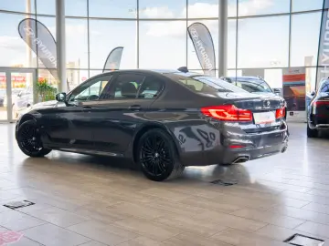 BMW Seria 5 530e 2.0 iPerformance 