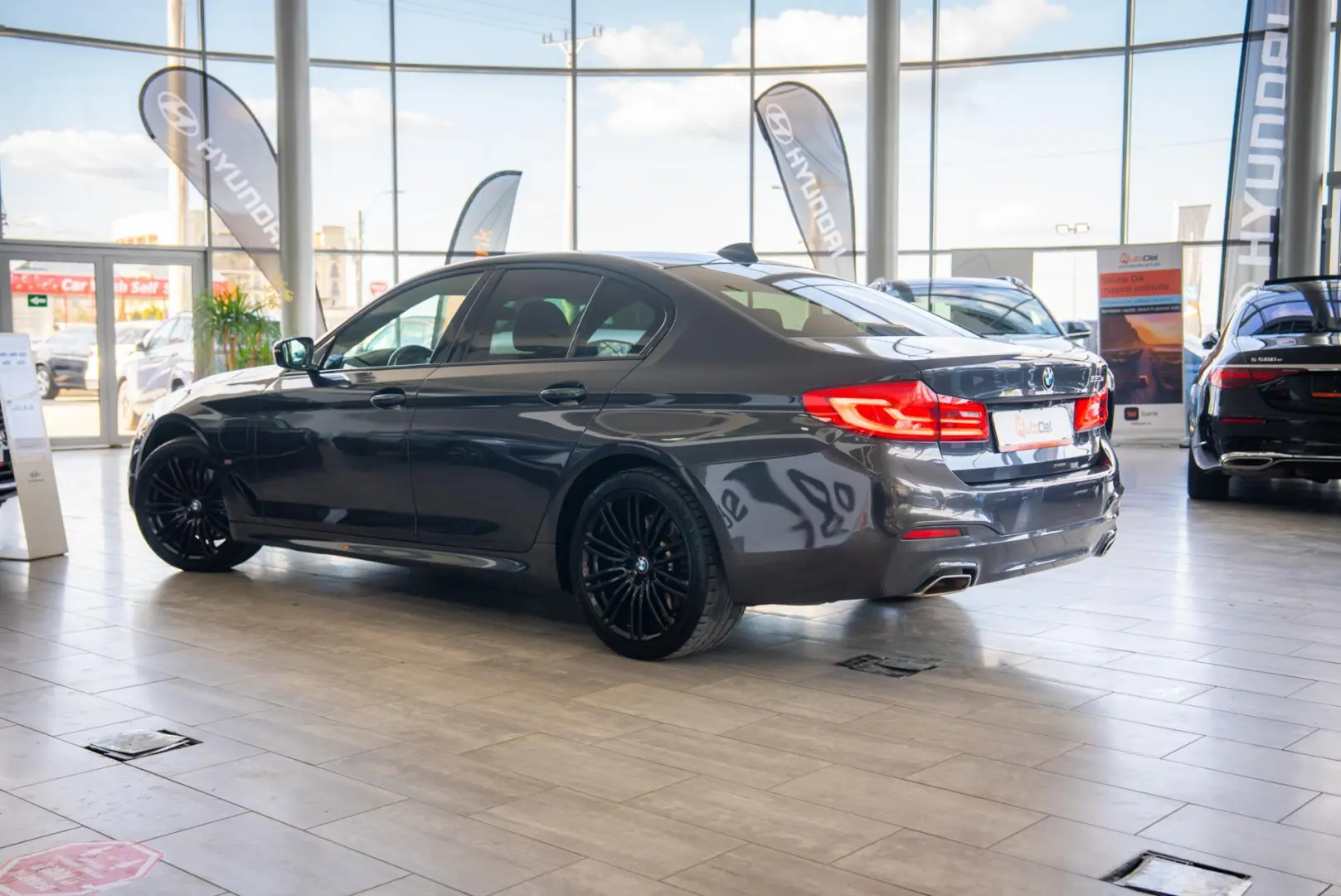 BMW Seria 5 530e 2.0 iPerformance 