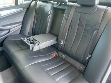 BMW Seria 5 530e 2.0 iPerformance 