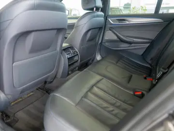 BMW Seria 5 530e 2.0 iPerformance 