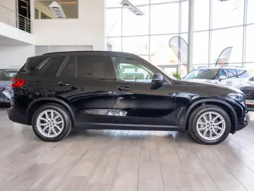 BMW X5 25d xDrive Sport-Automatic