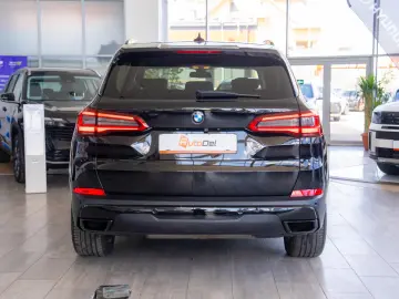 BMW X5 25d xDrive Sport-Automatic