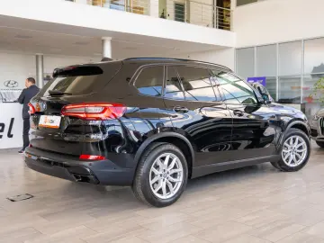 BMW X5 25d xDrive Sport-Automatic