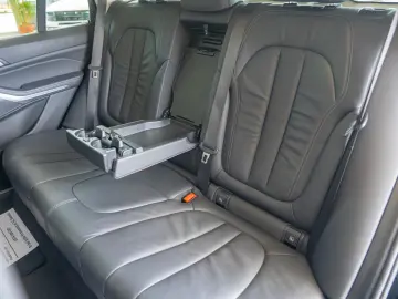 BMW X5 25d xDrive Sport-Automatic