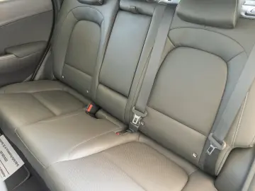 Hyundai Kona Full Electric 150kw Long Range  Luxury