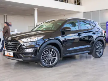 Hyundai Tucson 1.6CRDI Automat STYLE+