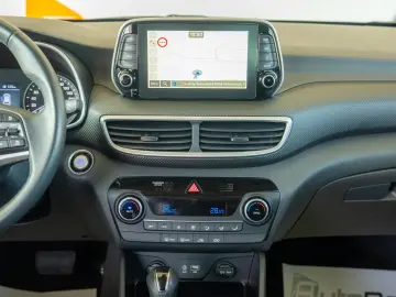 Hyundai Tucson 1.6CRDI Automat STYLE+