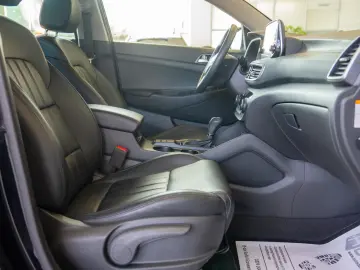 Hyundai Tucson 1.6CRDI Automat STYLE+