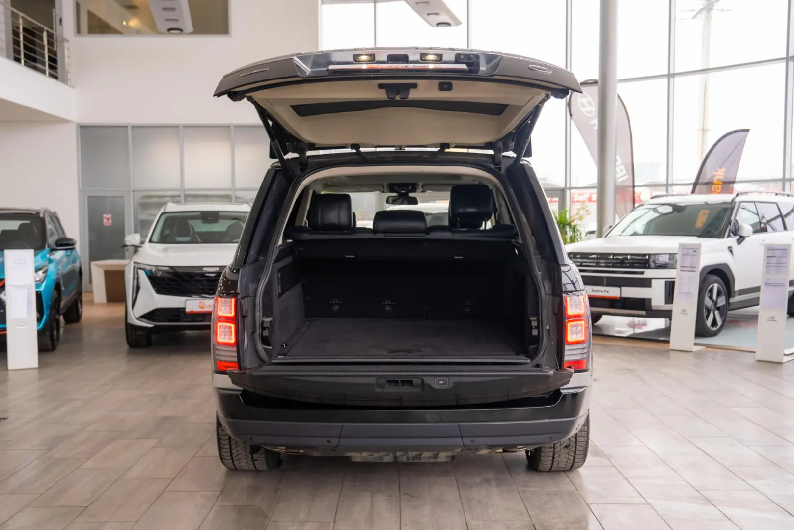 Land Rover Range Rover 3.0 V6 AWD Automatic