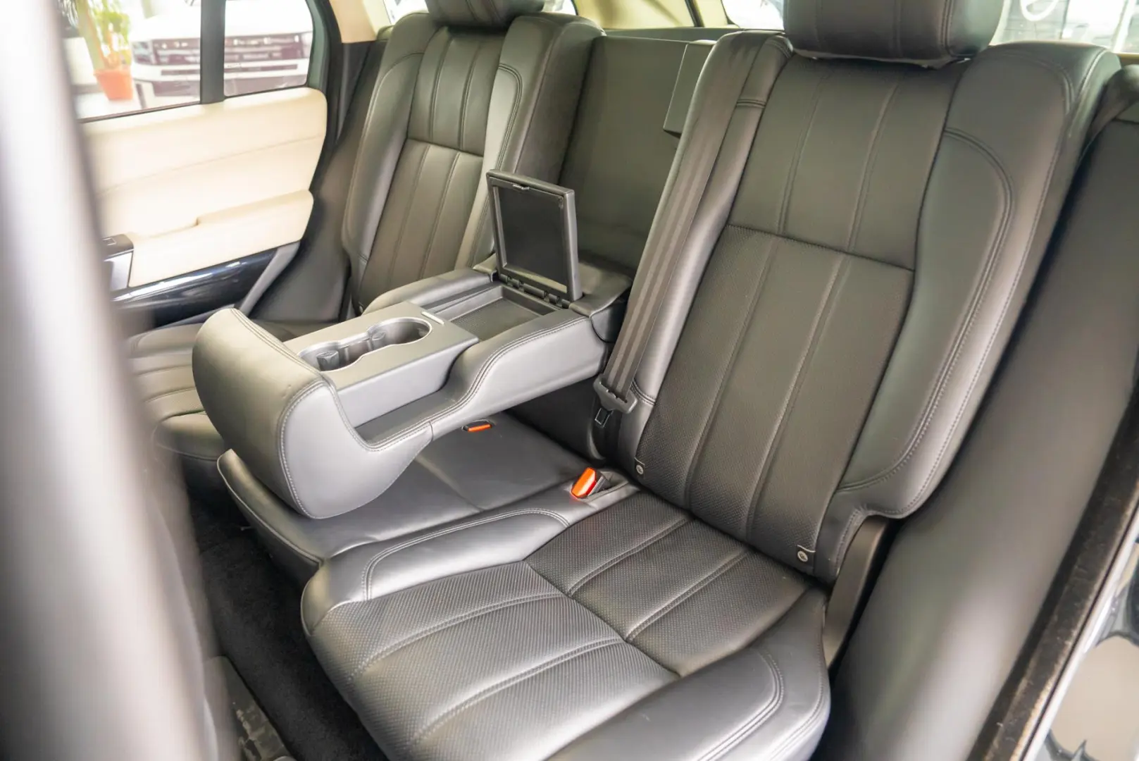 Land Rover Range Rover 3.0 V6 AWD Automatic