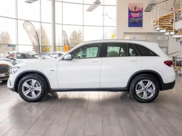 Mercedes-Benz GLC 300de 2.0 Plug-in 4MATIC 9G-Tronic