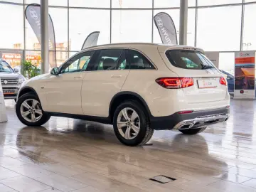 Mercedes-Benz GLC 300de 2.0 Plug-in 4MATIC 9G-Tronic