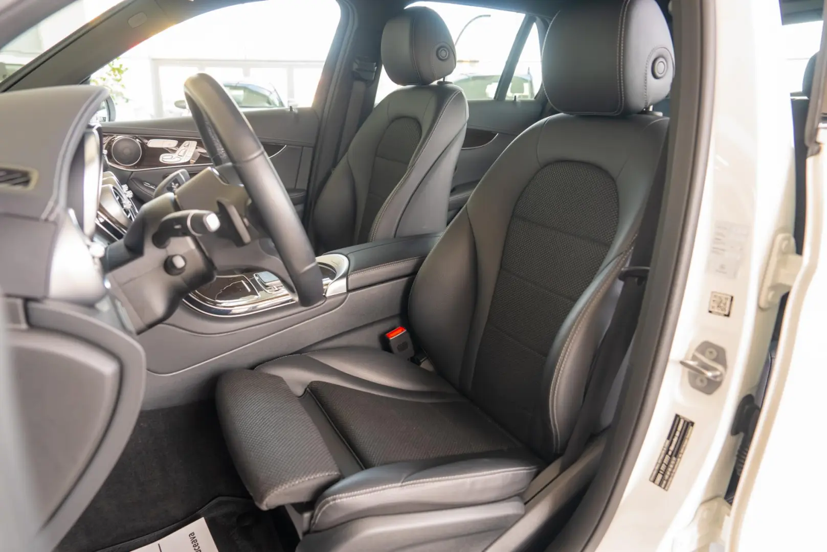 Mercedes-Benz GLC 300de 2.0 Plug-in 4MATIC 9G-Tronic