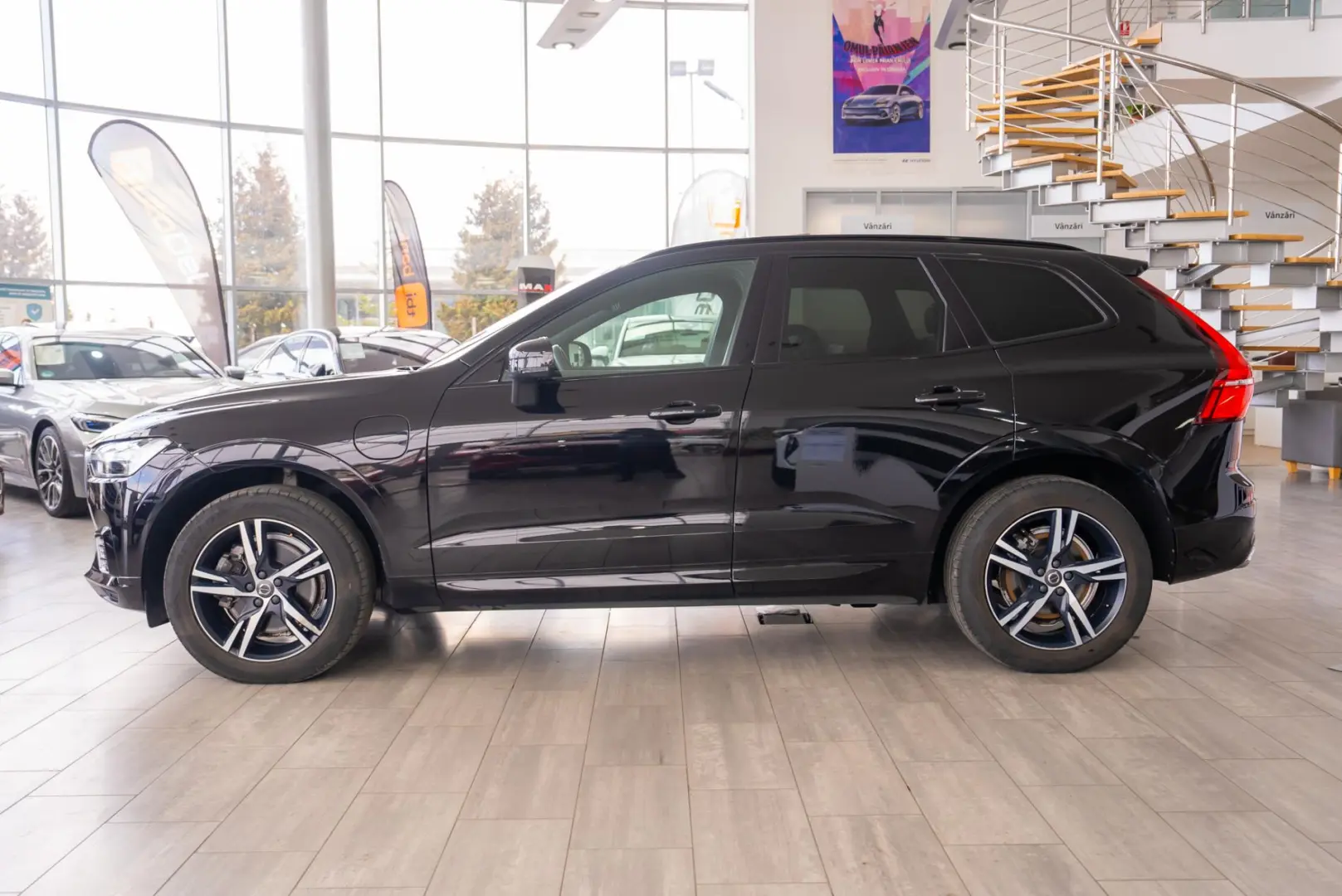 Volvo XC 60 2.0 T8 Plug-in hybrid AWD R-Design