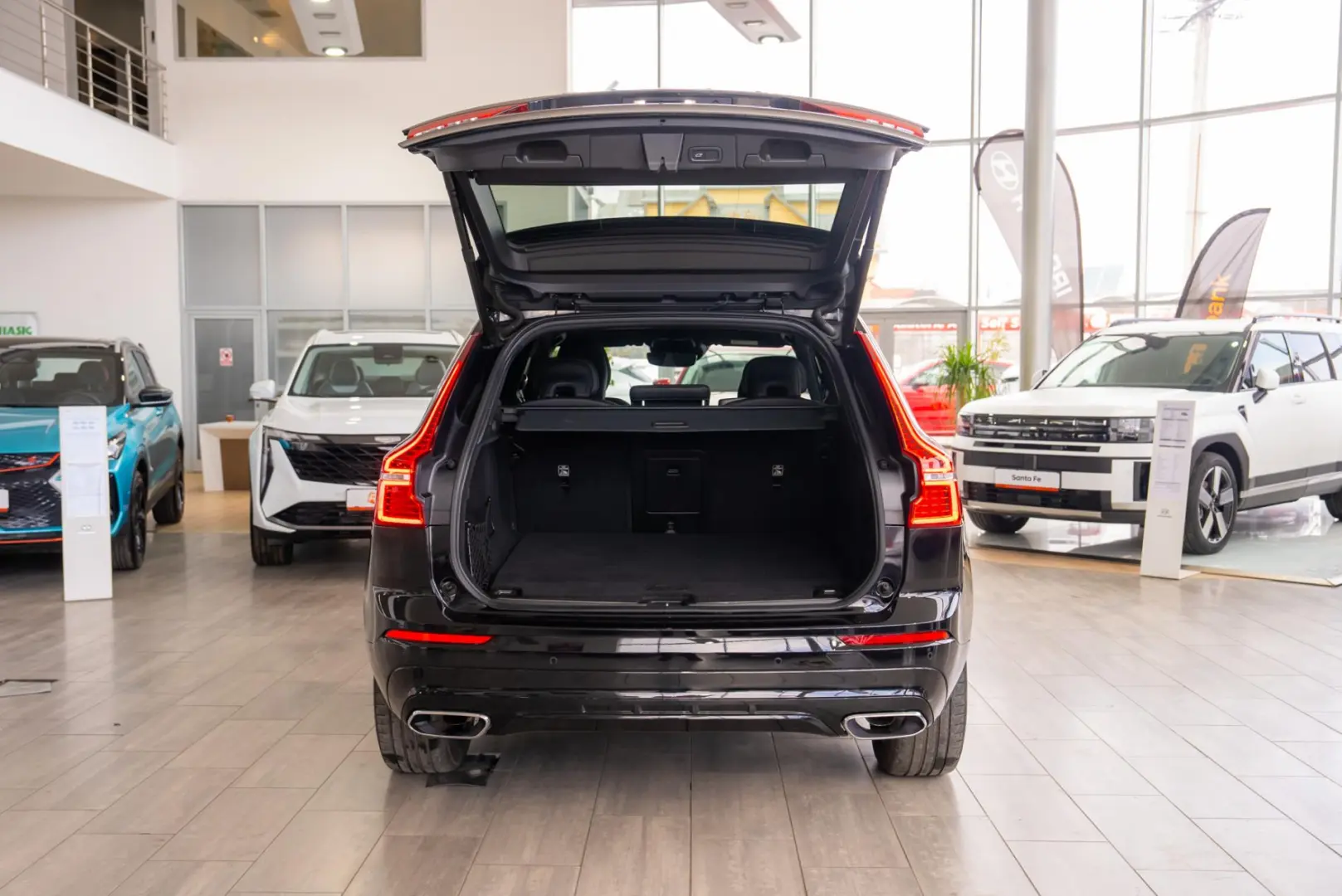 Volvo XC 60 2.0 T8 Plug-in hybrid AWD R-Design
