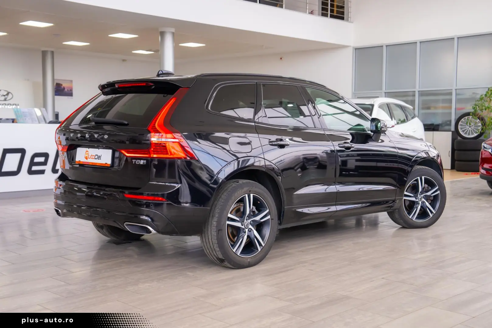 Volvo XC 60 2.0 T8 Plug-in hybrid AWD R-Design