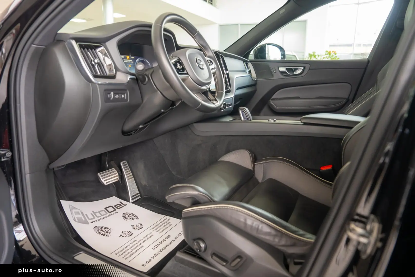 Volvo XC 60 2.0 T8 Plug-in hybrid AWD R-Design