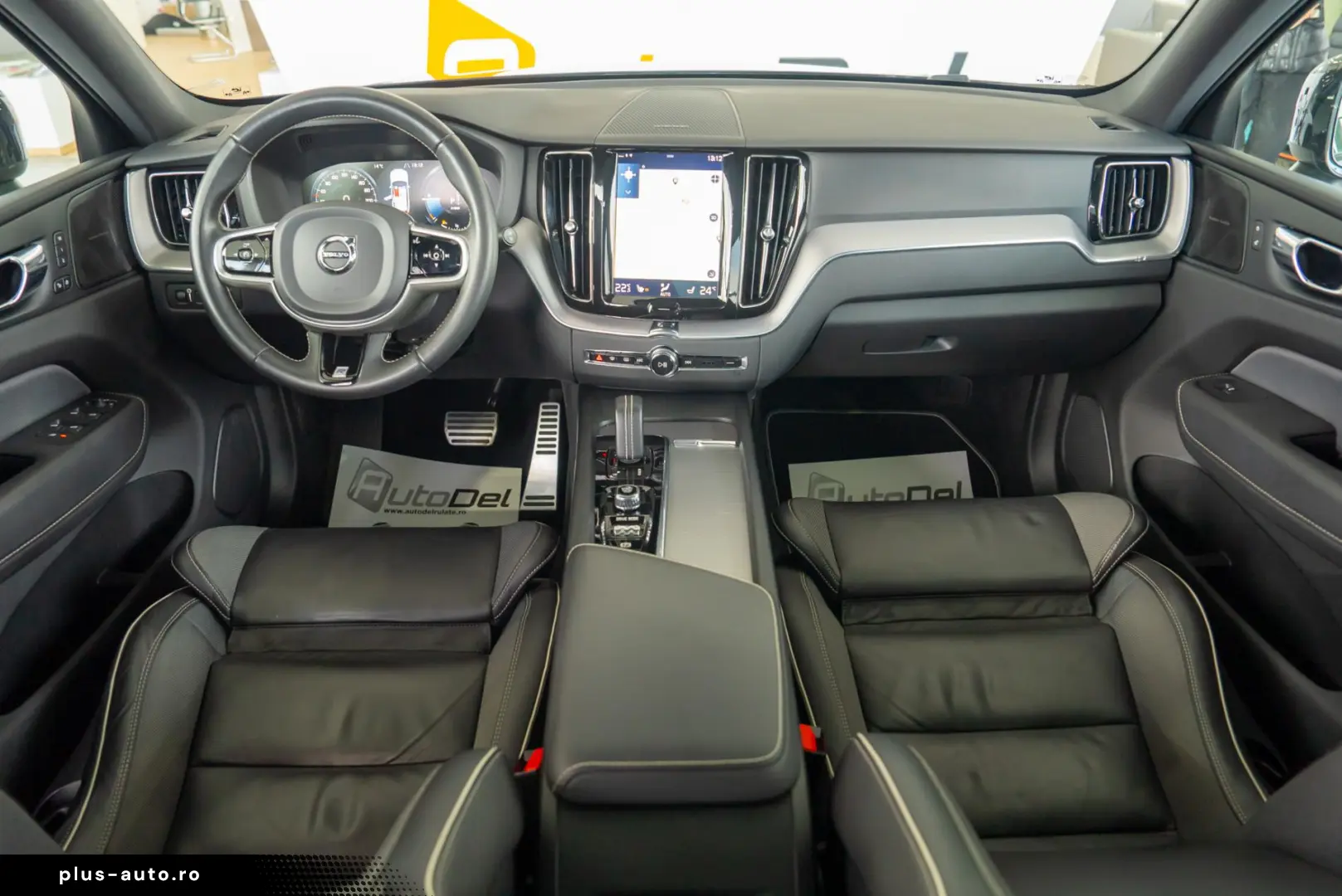 Volvo XC 60 2.0 T8 Plug-in hybrid AWD R-Design