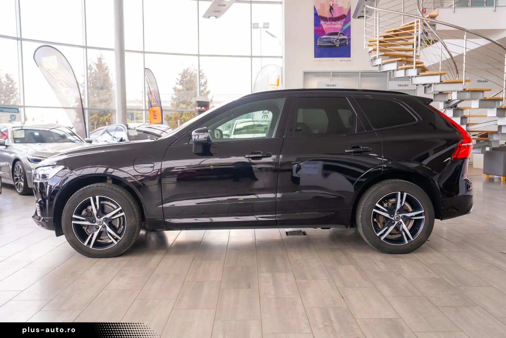 Volvo XC 60 2.0 T8 Plug-in hybrid AWD R-Design