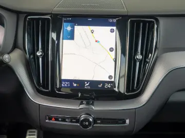 Volvo XC 60 2.0 T8 Plug-in hybrid AWD R-Design