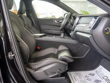 Volvo XC 60 2.0 T8 Plug-in hybrid AWD R-Design