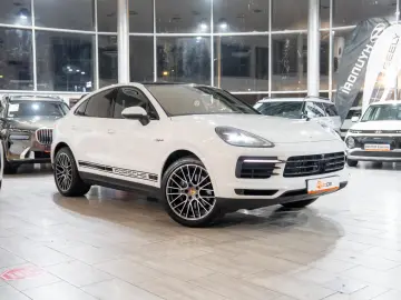 Porsche Cayenne Coupe 3.0 eHybrid V6