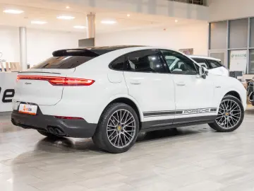 Porsche Cayenne Coupe 3.0 eHybrid V6