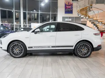 Porsche Cayenne Coupe 3.0 eHybrid V6