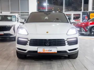 Porsche Cayenne Coupe 3.0 eHybrid V6