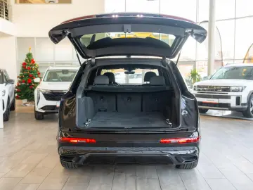 Audi Q7 55TFSIe 3.0 V6 Quattro Tiptronic 