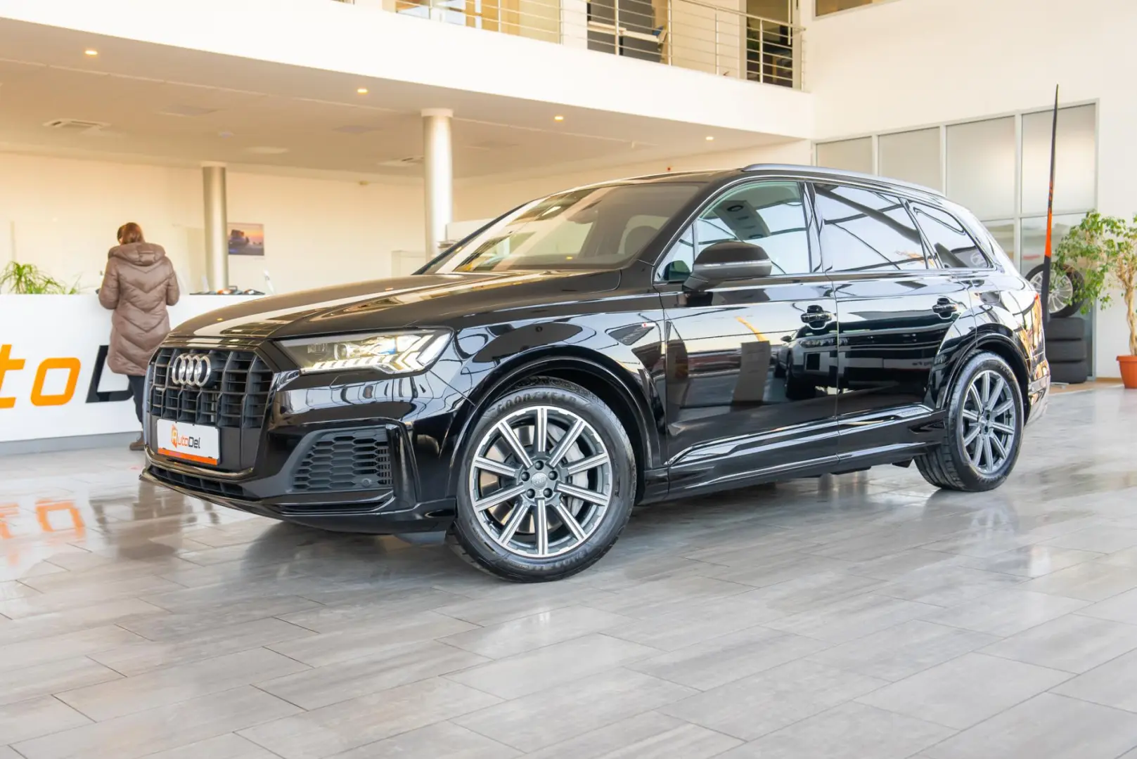 Audi Q7 55TFSIe 3.0 V6 Quattro Tiptronic  S-Line