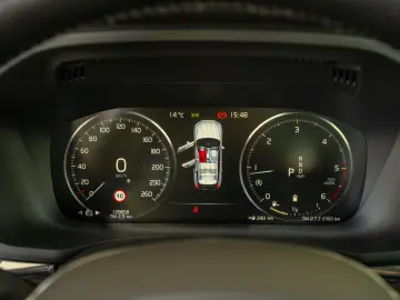 Volvo XC 60 2.0 B5 D AWD 