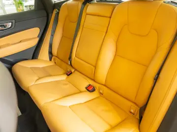 Volvo XC 60 2.0 B5 D AWD 