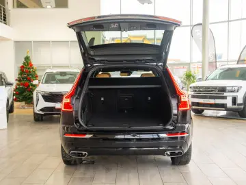 Volvo XC 60 2.0 B5 D AWD 