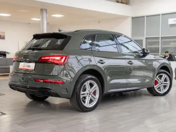 Audi Q5 2.0TDI Mild Hybrid Quattro  S-Line  - Facelift