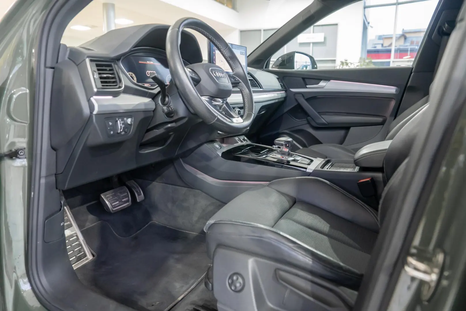 Audi Q5 2.0TDI Mild Hybrid Quattro  S-Line  - Facelift