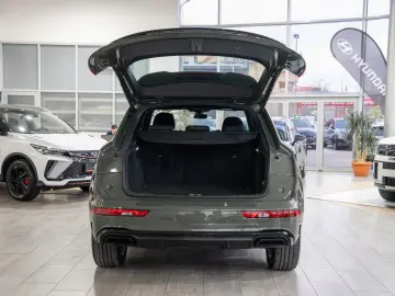 Audi Q5 2.0TDI Mild Hybrid Quattro  S-Line  - Facelift