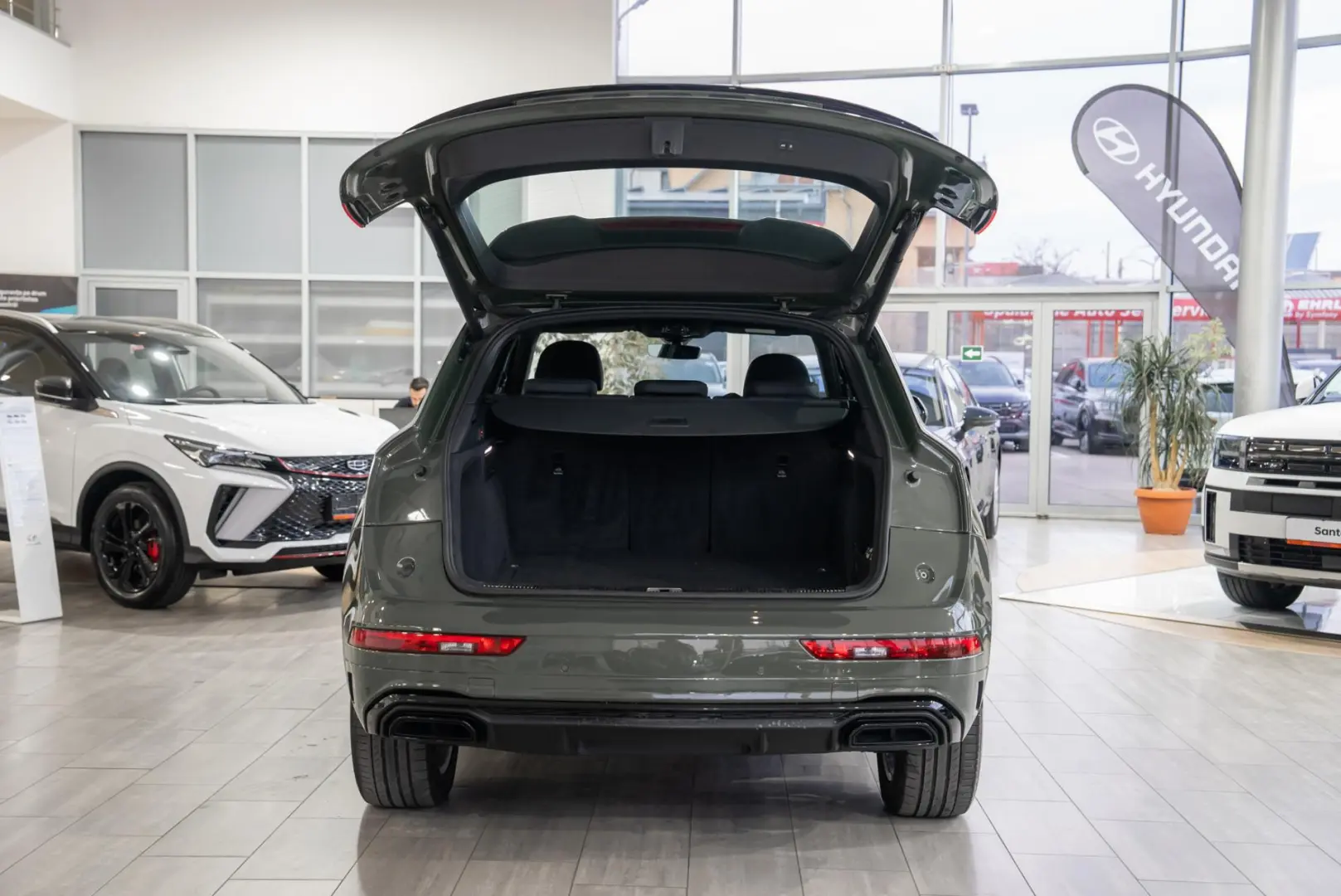 Audi Q5 2.0TDI Mild Hybrid Quattro  S-Line  - Facelift