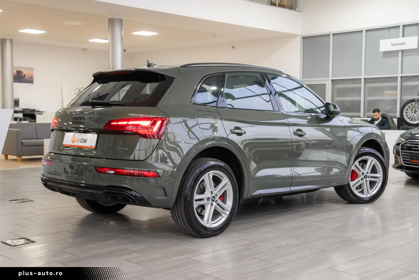 Audi Q5 2.0TDI Mild Hybrid Quattro  S-Line  - Facelift