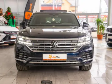 Volkswagen Touareg 3.0TSI eHybrid Tiptronic 