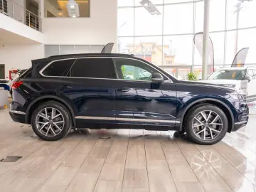 Volkswagen Touareg 3.0TSI eHybrid Tiptronic 