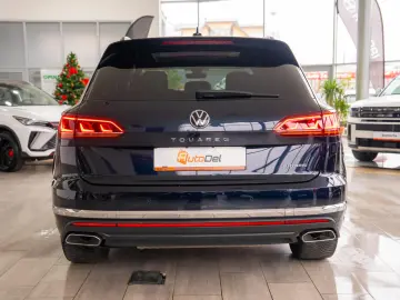 Volkswagen Touareg 3.0TSI eHybrid Tiptronic 