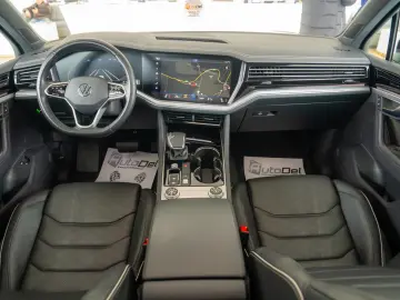Volkswagen Touareg 3.0TSI eHybrid Tiptronic 